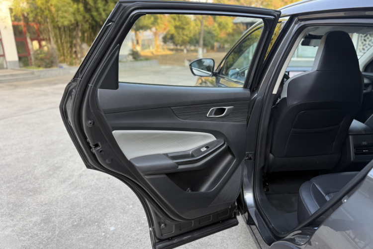 长安启源Q05经典 2023款 125 Max中控内饰7003