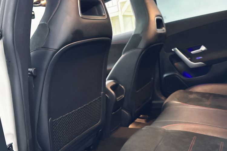 奔驰CLA 2020款 CLA 200 猎跑车中控内饰7006