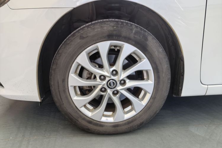 日产 轩逸 2016款 1.6XL CVT豪华版车身外观6004