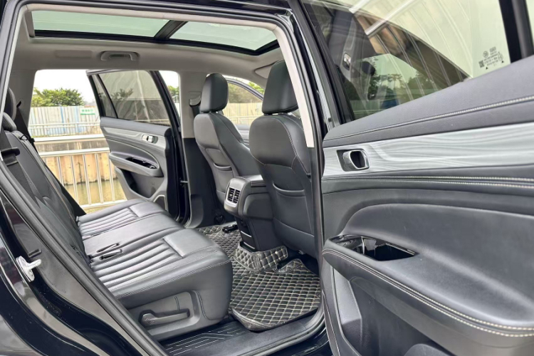 福特 领裕 2021款 EcoBoost 225 铂领型 5座中控内饰7005