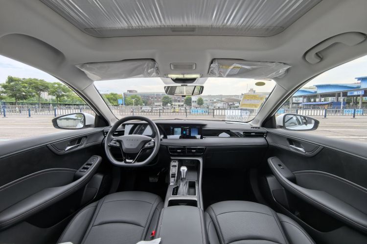 荣威i5 2023款 1.5L CVT豪华版中控内饰7001