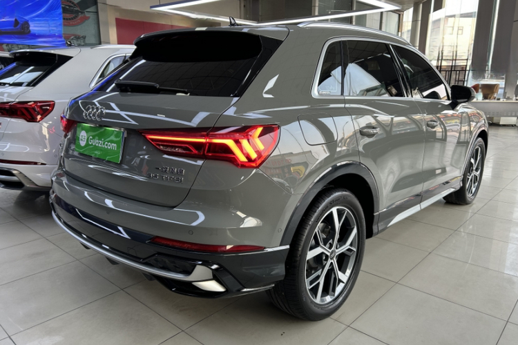 奥迪Q3 2024款 35 TFSI 时尚致雅型车身外观6005