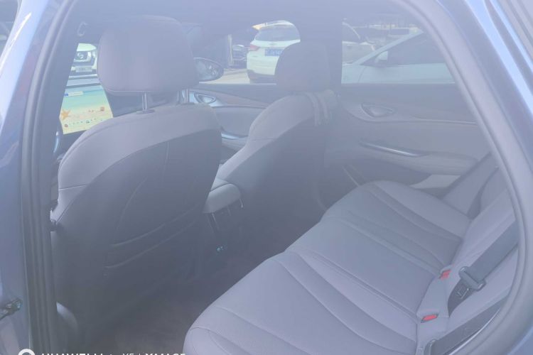 比亚迪 海豹 2024款 荣耀版 DM-i 1.5L 121km 尊贵型中控内饰7002