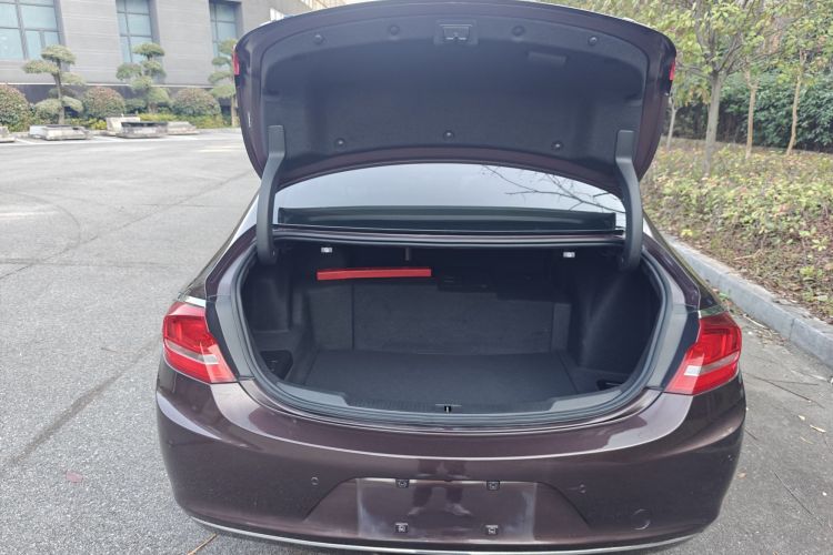 别克 君越 2016款 30H 豪华型局部细节23