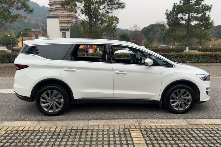 吉利汽车 嘉际 2021款 1.8TD DCT豪华型车身外观6003