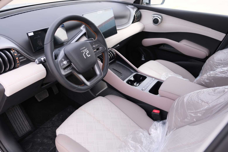 比亚迪 元PLUS 2025款 智驾版 510KM 领先型中控内饰7004