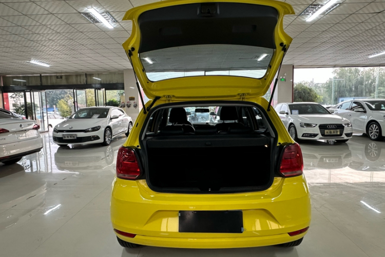 大众 Polo 2016款 1.4L 手动风尚型局部细节23