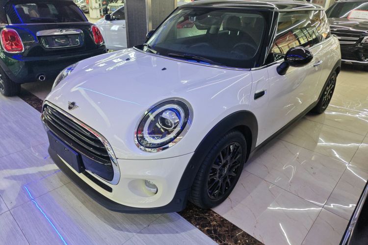 MINI 2019款 1.5T COOPER 经典派局部细节36
