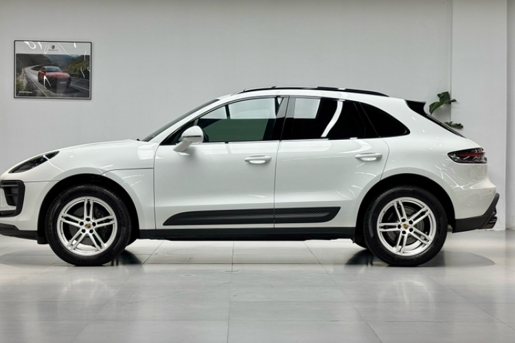 保时捷 2023款 Macan 2.0T车身外观6002