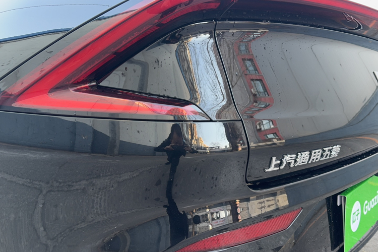 五菱汽车 五菱星光 2025款 610km 智能旗舰型车身外观6005