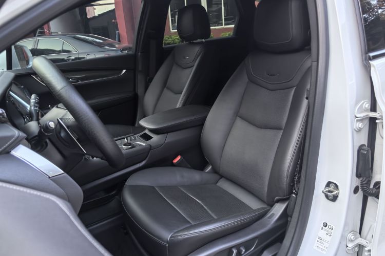 凯迪拉克XT5 2024款 2.0T 四驱豪华型（蜂鸟版）局部细节19