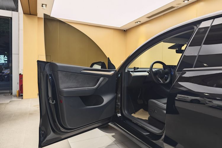 特斯拉 Model Y 2021款 标准续航后驱版车身外观6005