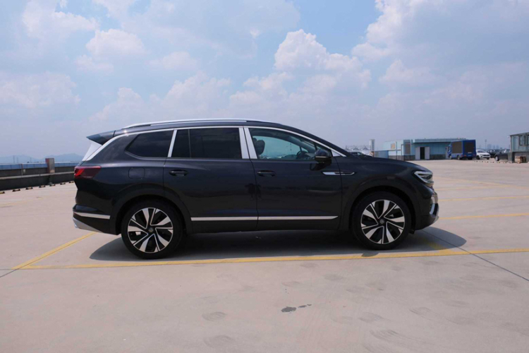 大众 揽境 2025款 380TSI 四驱豪华佳境Pro  众享款 6座车身外观6003