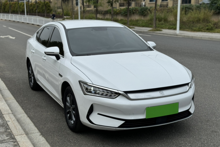 比亚迪 秦PLUS 2023款 EV 510KM 出行版车身外观6002