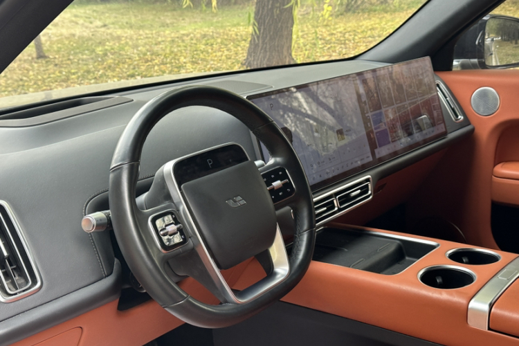 理想汽车 理想L7 2023款 Air中控内饰7005