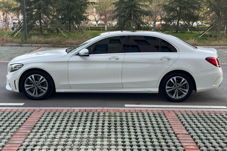 奔驰C级 2021款 C 200 L 时尚型运动版车身外观6005