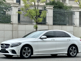 奔驰C级 2020款 改款 C 260 L 运动版