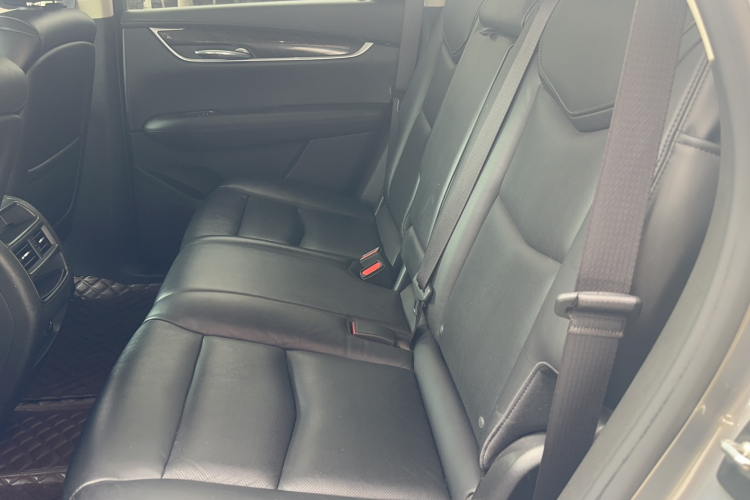 凯迪拉克XT5 2018款 25T 豪华型中控内饰7001