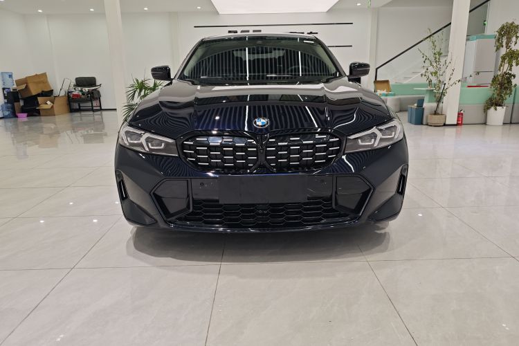 宝马3系 2024款 325Li M运动曜夜套装车身外观6001