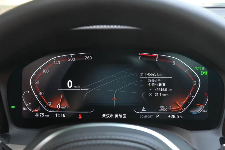 宝马3系 2021款 改款二 325Li M运动曜夜套装中控内饰15