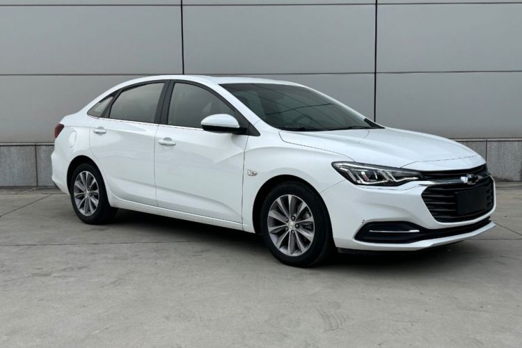 雪佛兰 科鲁泽 2022款 320 自动悦享天窗版车身外观6004