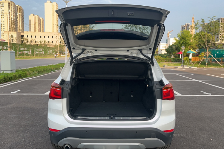 宝马X1新能源 2019款 xDrive25Le 豪华型局部细节23