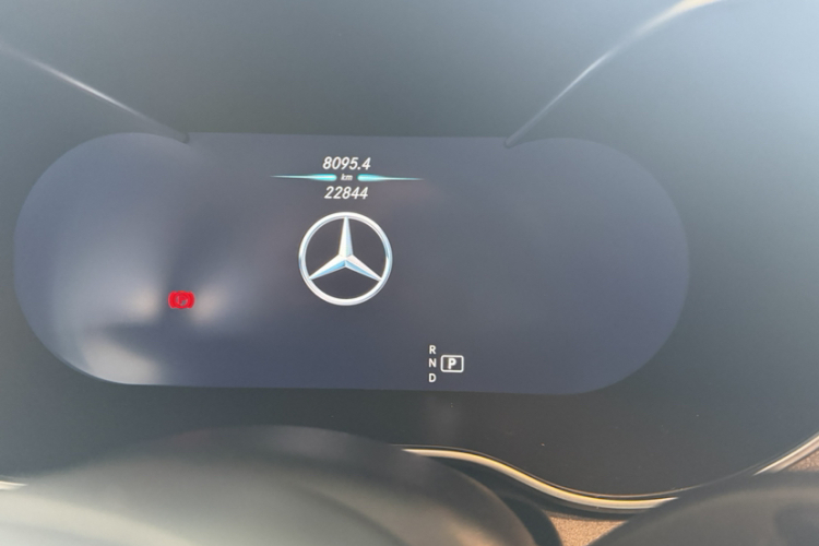 奔驰C级 2021款 C 260 L 运动版中控内饰15