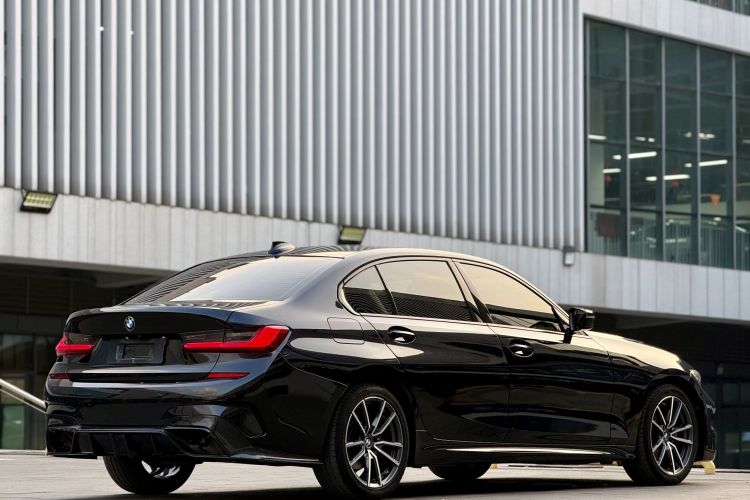 宝马3系 2021款 325Li M运动套装车身外观6009