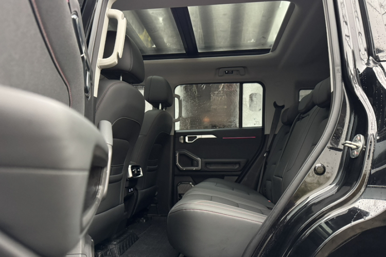 捷途旅行者 2023款 2.0T 四驱穿越PRO中控内饰7002