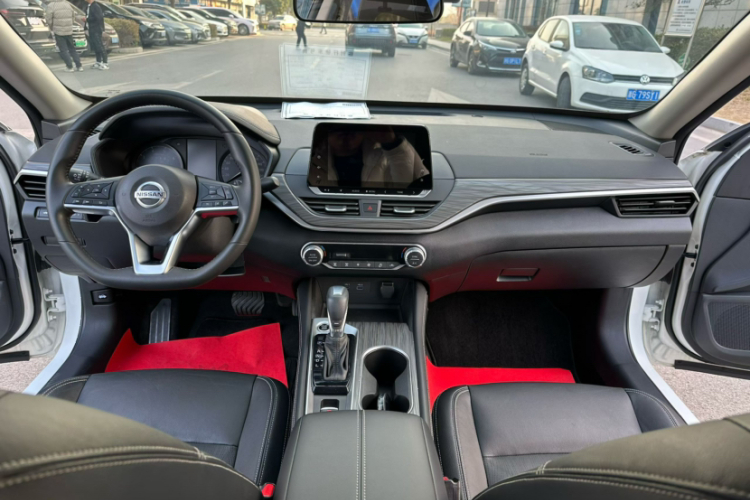 日产 天籁 2021款 2.0T XL 智进版中控内饰7004