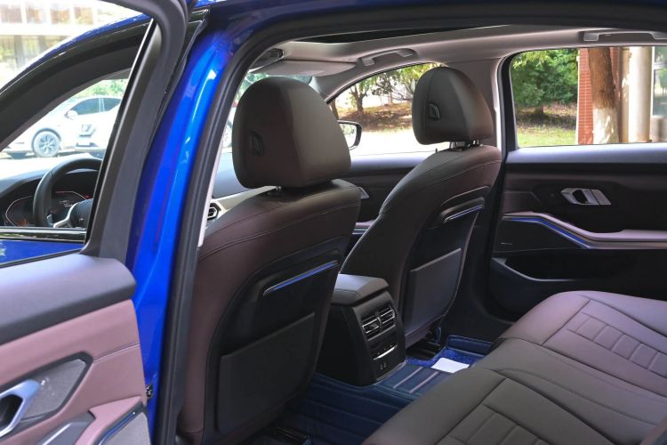 宝马3系 2021款 改款二 325Li M运动曜夜套装中控内饰7003