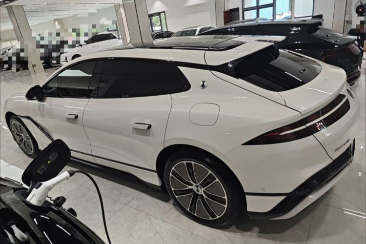 腾势Z9GT 2024款 1100四驱Max版车身外观6006