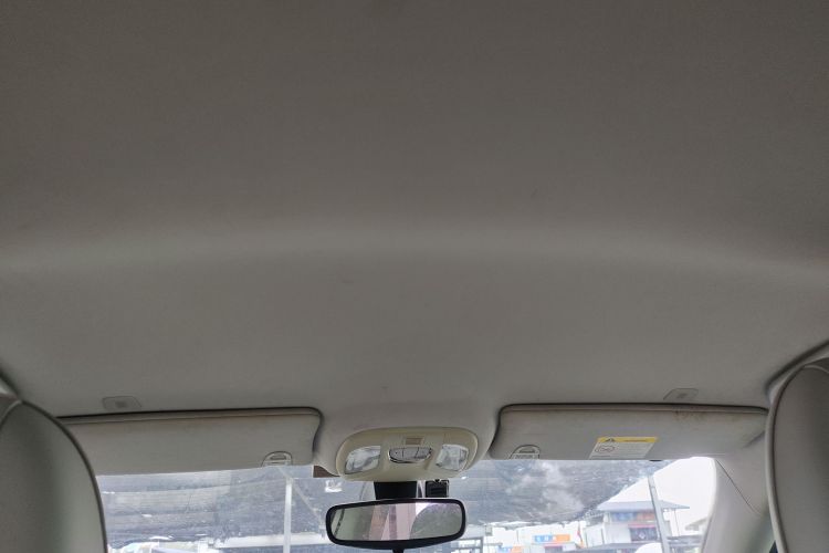 Jeep 指南者 2017款 200T 自动舒享版局部细节22