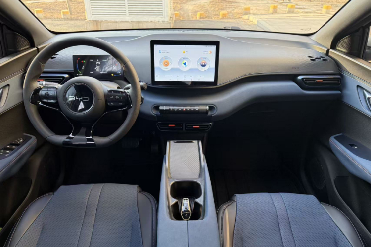 比亚迪 海鸥 2025款 305km 活力版中控内饰7002