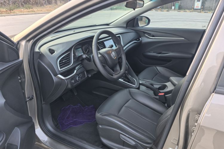 别克 英朗 2021款 1.3T 自动轻混动精英型中控内饰7004