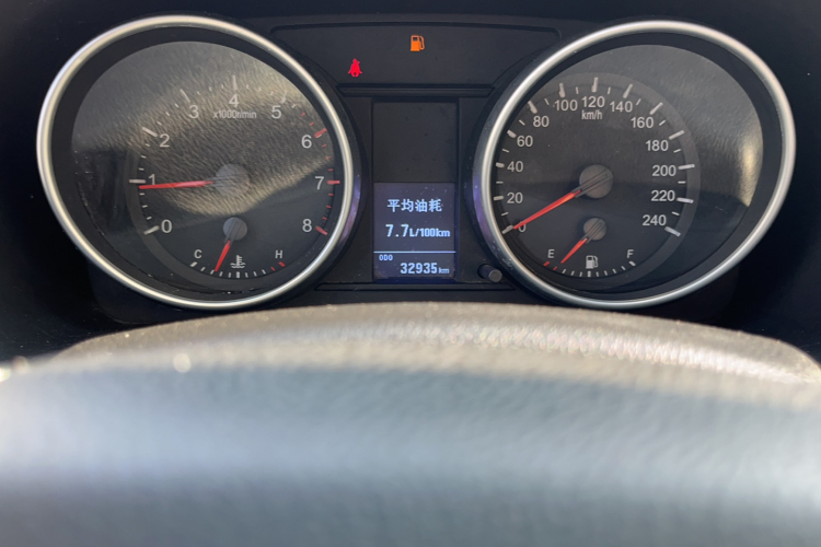 哈弗H6 2014款 运动版 1.5T 手动两驱精英型中控内饰15