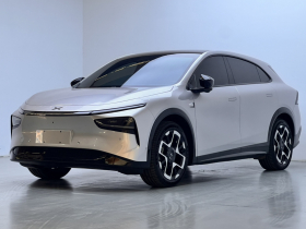 小鹏G7 2025款 702 超长续航 Max