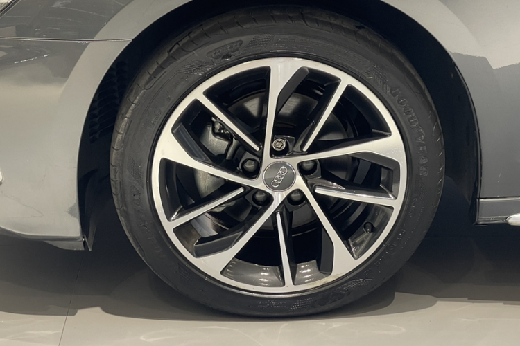 奥迪A3 2021款 A3L Limousine 35 TFSI 进取运动型车身外观6001