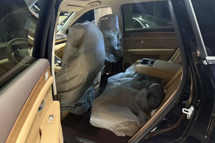 鸿蒙智行 问界M7 2024款 1.5T 智驾后驱Pro版 5座中控内饰7002