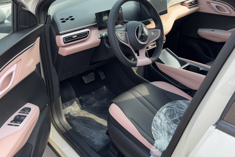 比亚迪 海鸥 2025款 智驾版 305km 活力版中控内饰7002