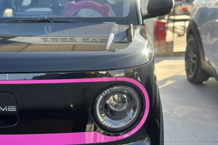 吉利银河 2025款 210km 熊猫卡丁车身外观6005