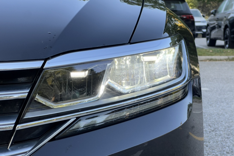 大众 辉昂 2018款 改款 380TSI 两驱商务版车身外观6003