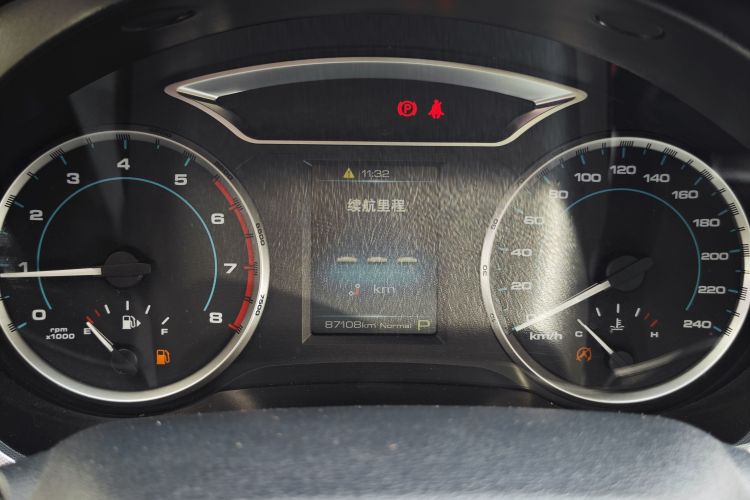 哈弗H7 2018款 蓝标H7 2.0T 自动悦享型中控内饰15