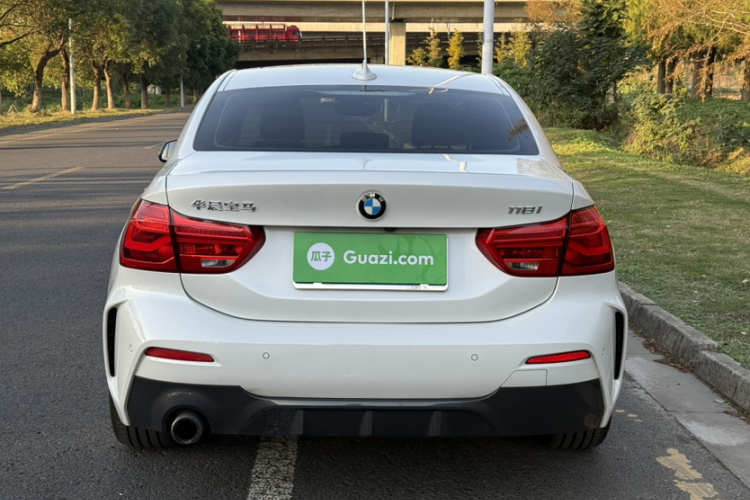 宝马1系 2019款 118i M运动套装车身外观6007