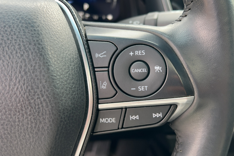 丰田 凯美瑞 2021款 2.5G 豪华版局部细节9013