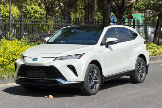 丰田 威飒 2022款 双擎 2.5L CVT两驱豪华版