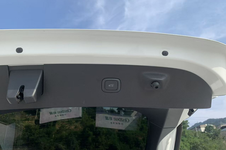 蔚来EC6 2022款 75kWh 运动版局部细节23