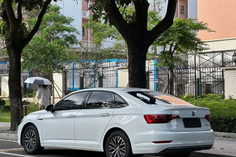 大众 速腾 2020款 280TSI DSG舒适型 国VI车身外观6004