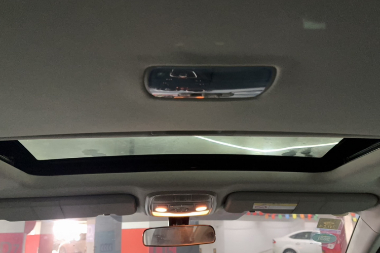 哈弗H6 2016款 升级版 1.5T 手动两驱精英型中控内饰7008