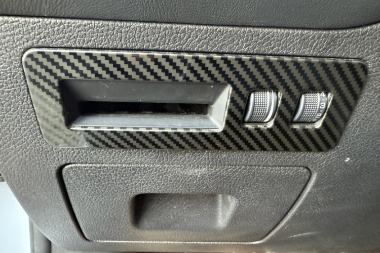 比亚迪 宋Pro 2019款 1.5T 自动尊贵型中控内饰7003